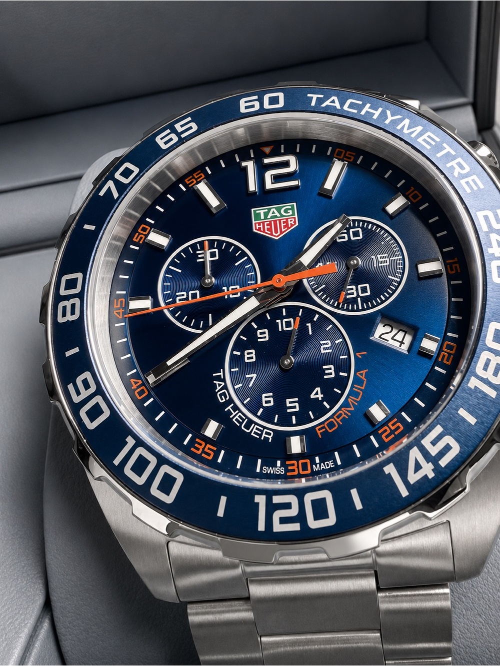 Beautiful Tag Heuer Formula 1 Blue Chronograph Men's Quartz Watch CAZ1014.